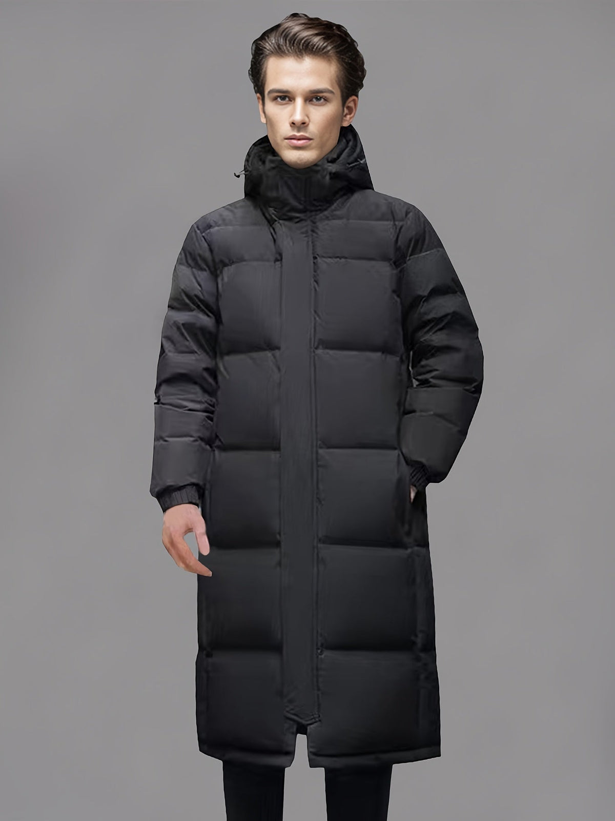 Wintermantel Herren schwarz lang mit Kapuze und figurbetonter Passform - 4 - Atelier-Zofia