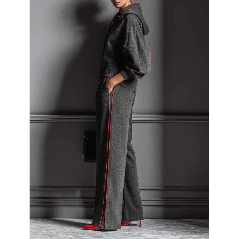 Outfit Damen blau weit geschnitten mit Kapuze und roten Akzenten - 10 - Atelier-Zofia