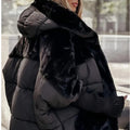 Jacke Damen grau oversized mit Kapuze und weichem Fell - 2 - Atelier-Zofia