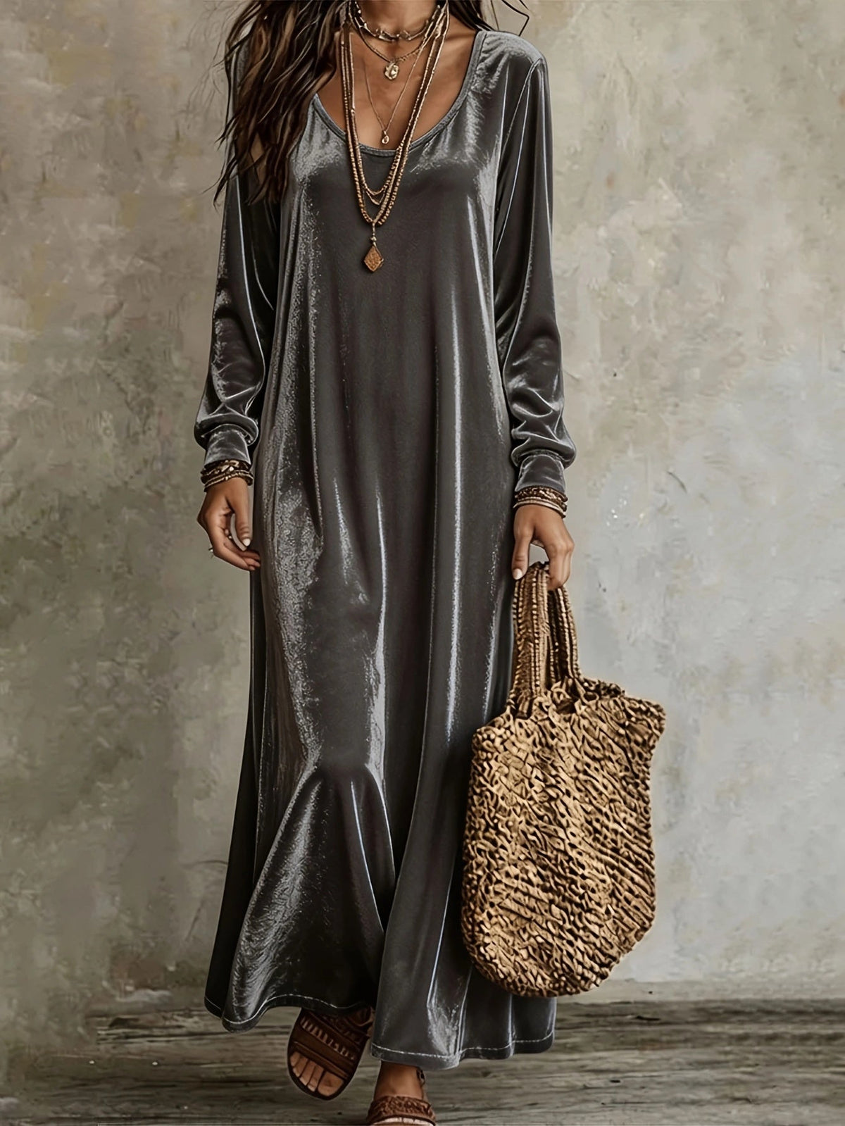 Maxikleid Damen creme figurbetont mit V-Ausschnitt und langen Ärmeln - 2 - Atelier-Zofia