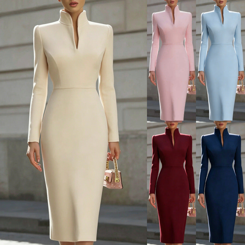 Kleid Damen beige figurbetont mit Stehkragen und langen Ärmeln - 7 - Atelier-Zofia