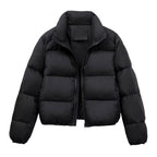 Daunenjacke Damen schwarz kurz geschnitten mit Stehkragen - 4 - Atelier-Zofia