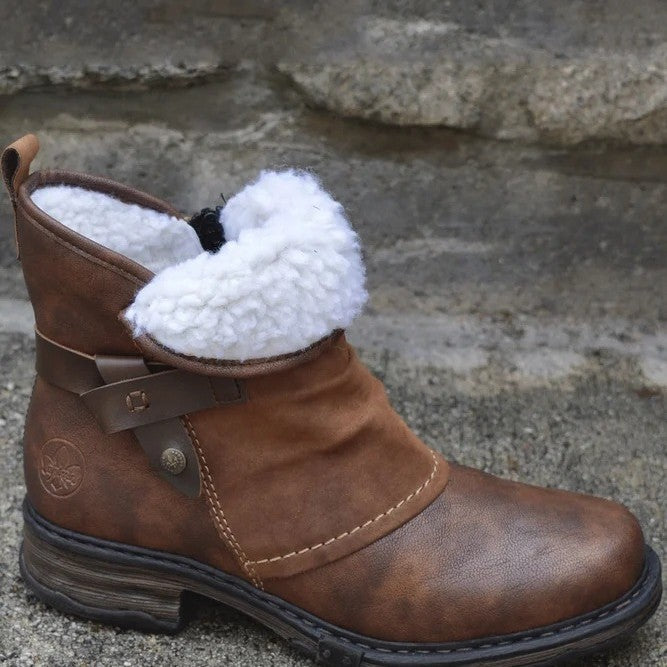 Damenstiefel im lässigen Schnitt mit verstellbarem Riemen - 4 - Atelier-Zofia