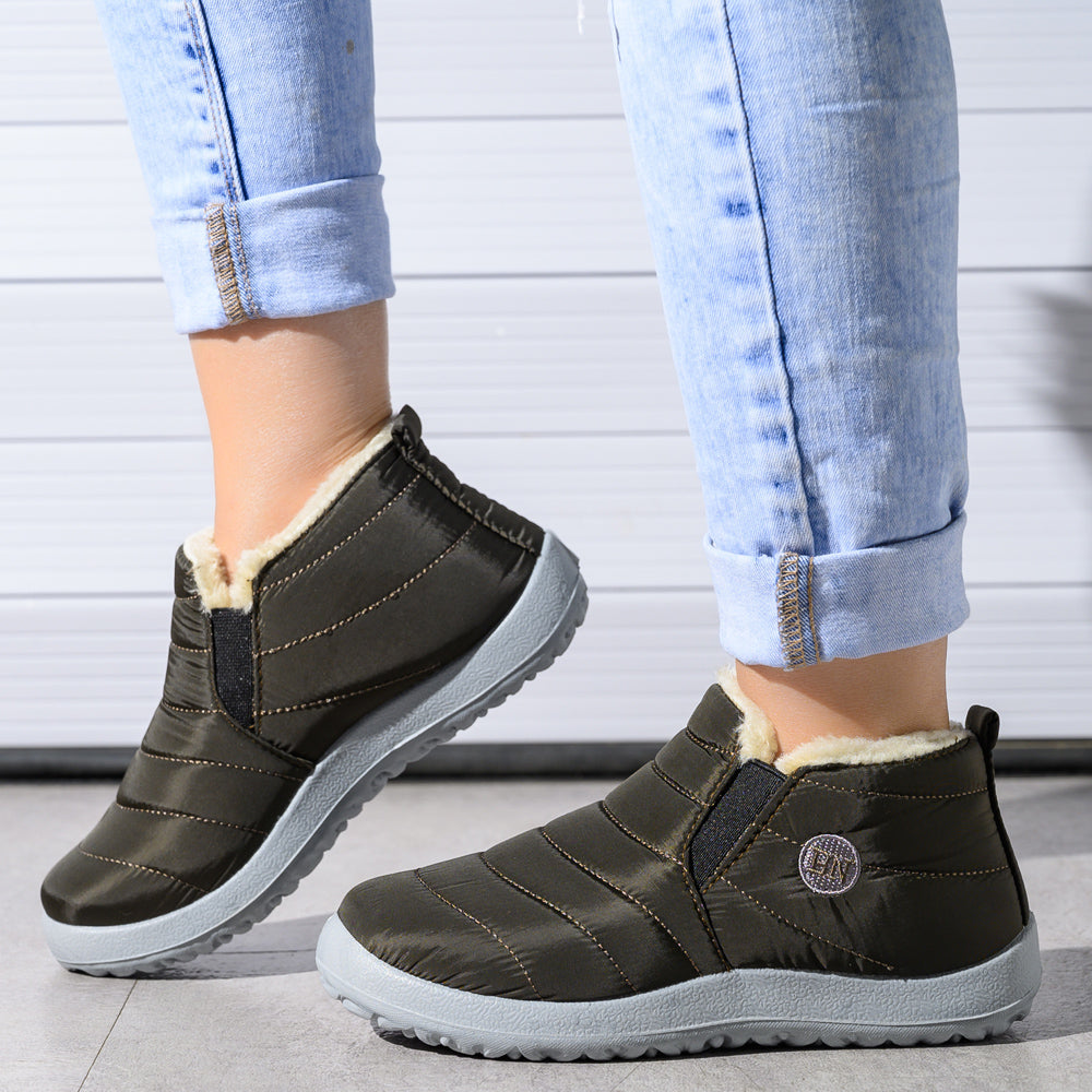 Modische Damen Stiefeletten im komfortablen Slip-On Stil - 8 - Atelier-Zofia