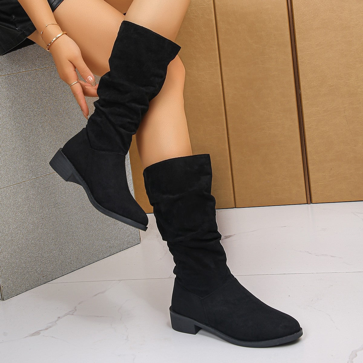 Damen Slouchy Boots mit runder Zehenform für lässige Eleganz - 4 - Atelier-Zofia