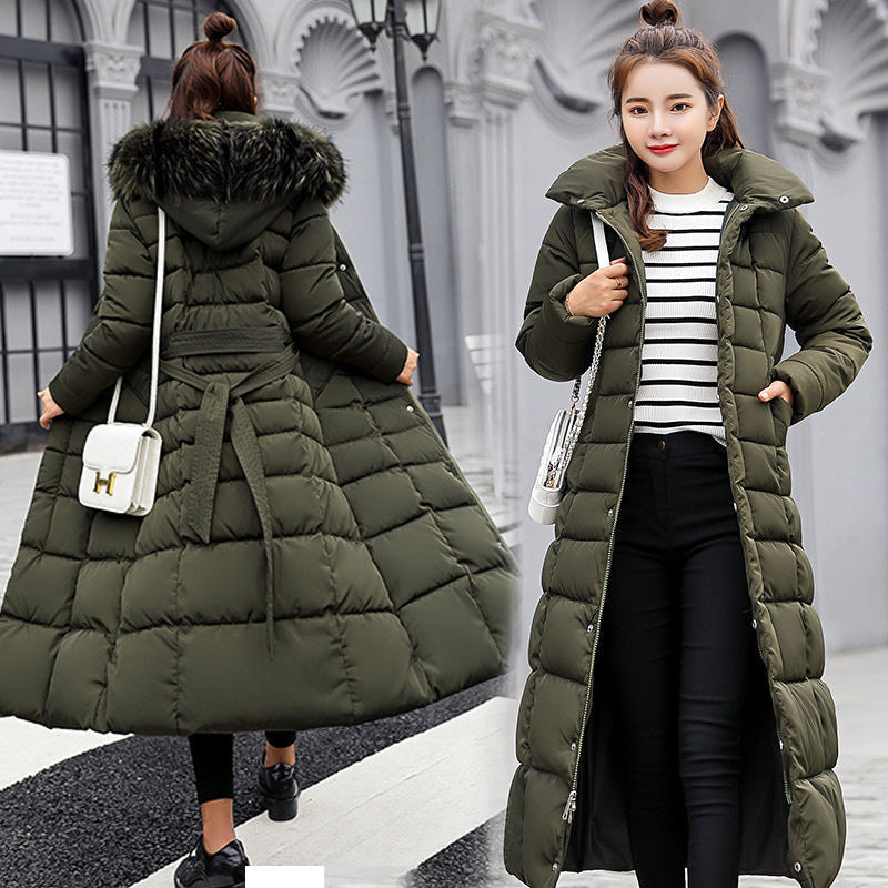 Schicke Damen Pufferjacke im Slim Fit mit luxuriösem Pelzkragen - 8 - Atelier-Zofia