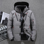 Herren Slim-Fit Winterjacke mit Kapuze und praktischen Taschen - 1 - Atelier-Zofia