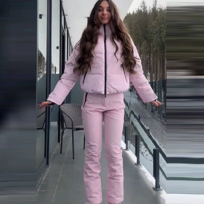 Modischer Damen Jumpsuit im Slim-Fit mit Kapuze und Fransen-Optik - 2 - Atelier-Zofia