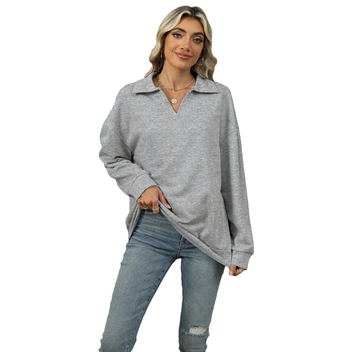 Damen Sweatshirt im lockeren Schnitt mit stylischem V-Ausschnitt und Revers - 11 - Atelier-Zofia