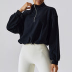 Damen Sweatshirt im lässigen Stil mit Stehkragen und halbem Reißverschluss - 2 - Atelier-Zofia