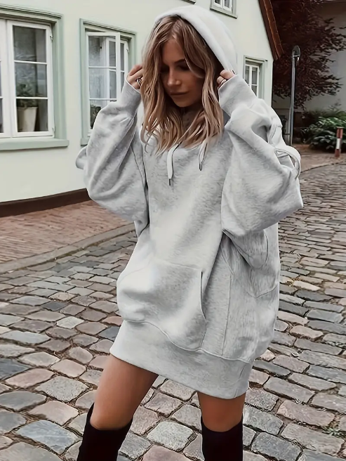 Oversized Damen Hoodie mit praktischer Kängurutasche für Komfort und Stil - 1 - Atelier-Zofia