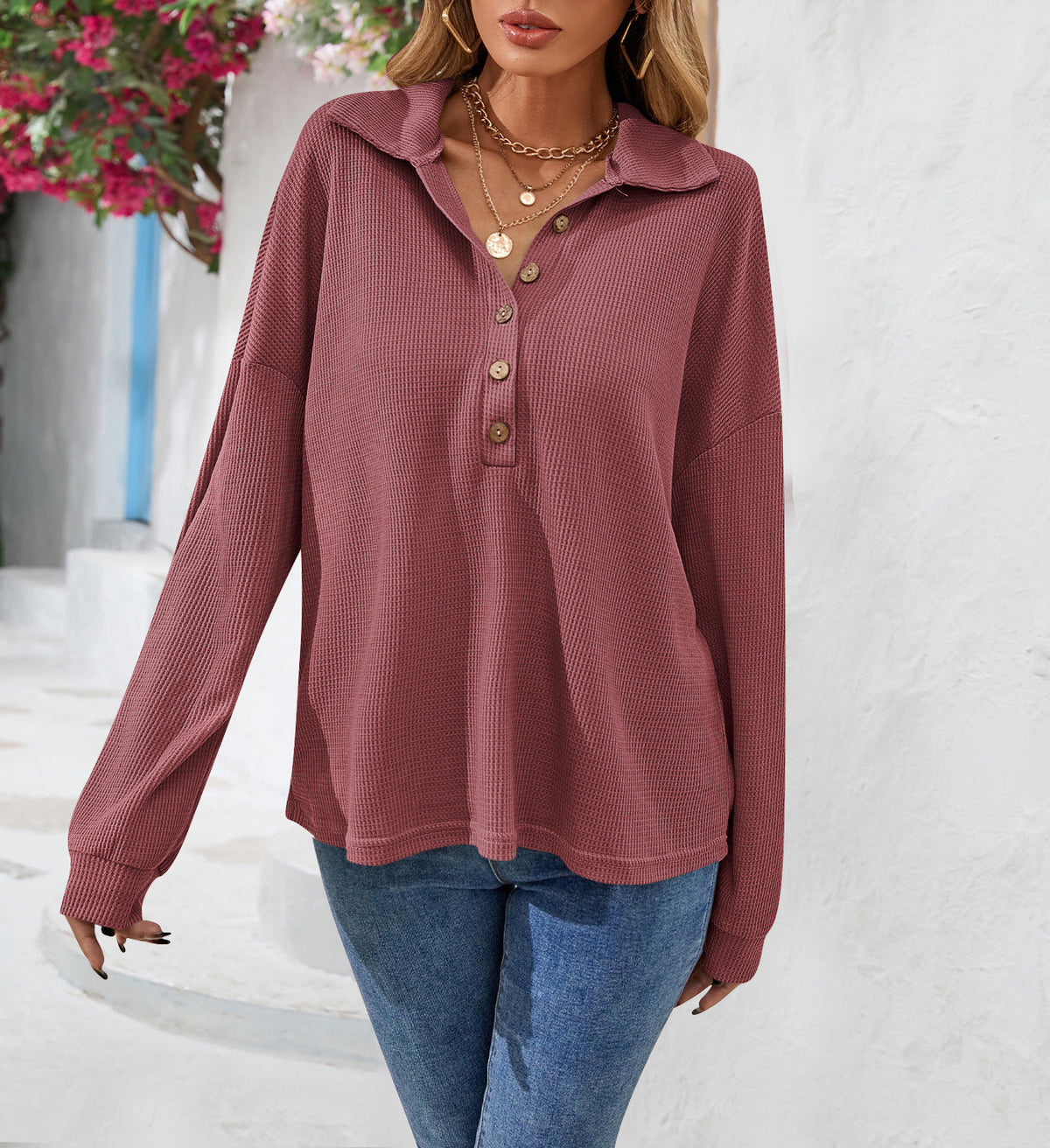Modisches Damen-Sweatshirt mit Knopfverschluss für entspannte Stunden - 1 - Atelier-Zofia
