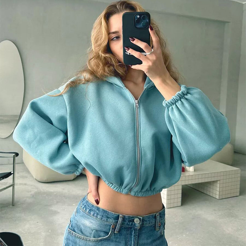 Damen Hoodie Jacke im lässigen Stil mit Reißverschluss - 6 - Atelier-Zofia