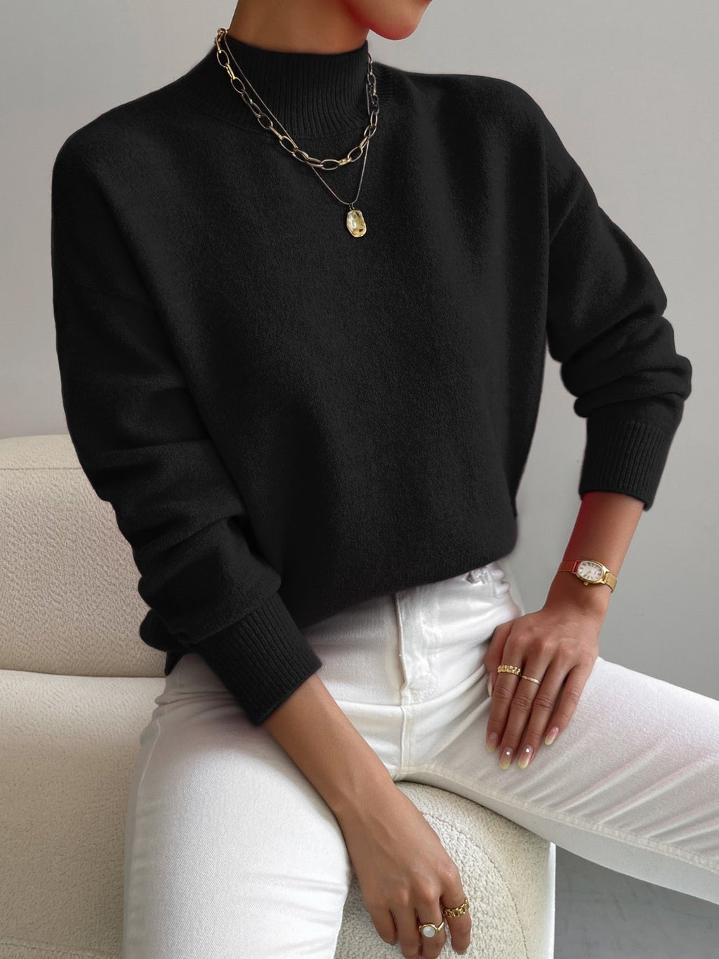 Damen Pullover mit lässigem Schnitt und mittelhohem Kragen - 2 - Atelier-Zofia