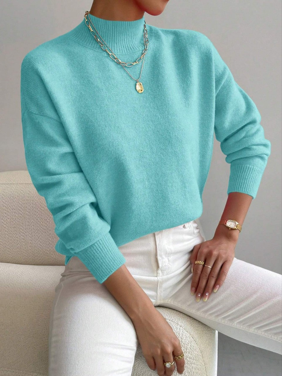 Damen Pullover mit lässigem Schnitt und mittelhohem Kragen - 9 - Atelier-Zofia