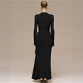 Damen Bodycon Kleid mit asymmetrischem Schnitt und eleganten Details - 1 - Atelier-Zofia