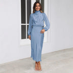 Elegantes Midi Kleid für Damen mit hochgeschlossenem Kragen und langen Ärmeln - 6 - Atelier-Zofia
