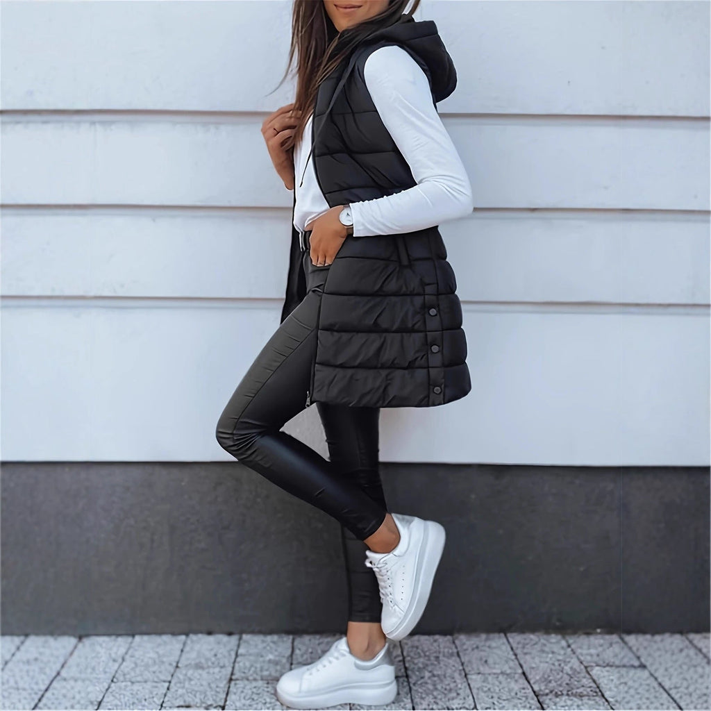 Damen Weste im modernen Slim-Fit mit Kapuze und praktischen Taschen - 2 - Atelier-Zofia