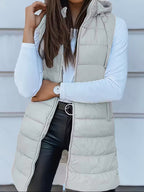 Damen Weste im modernen Slim-Fit mit Kapuze und praktischen Taschen - 10 - Atelier-Zofia