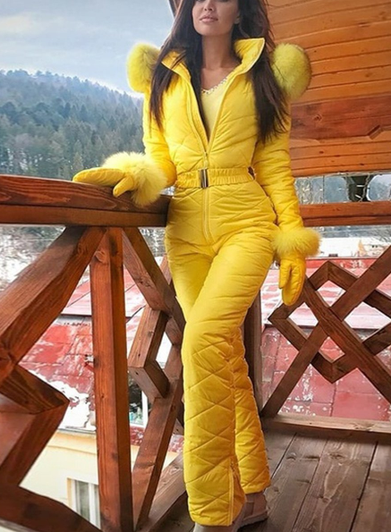 Eleganter Damen-Jumpsuit mit kuscheligem Fellbesatz - 5 - Atelier-Zofia