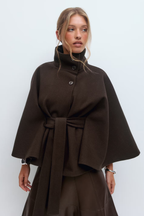 Poncho Damen mit Taillengürtel und Stehkragen – eleganter Schnitt - 7 - Atelier-Zofia