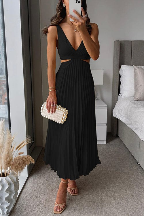 Ella – Elegant Pleated Midi Dress - Image 4