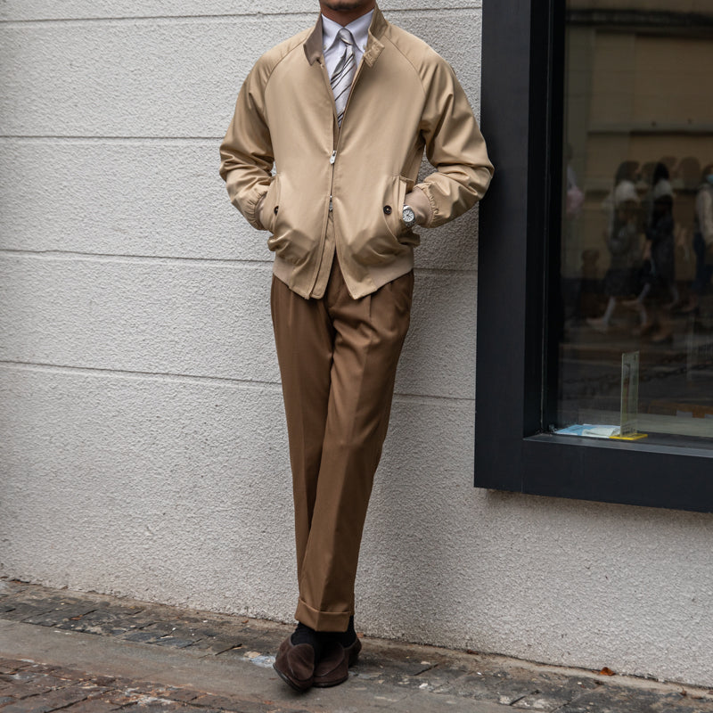 Moderne Herren Bomberjacke mit Stehkragen - J&B - 4 - Atelier-Zofia