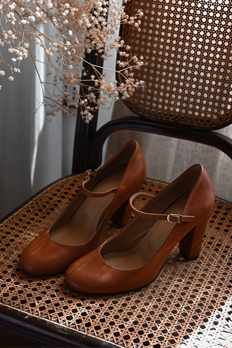 Yvonne – Women Elegant Low Heel Shoes - Image 5