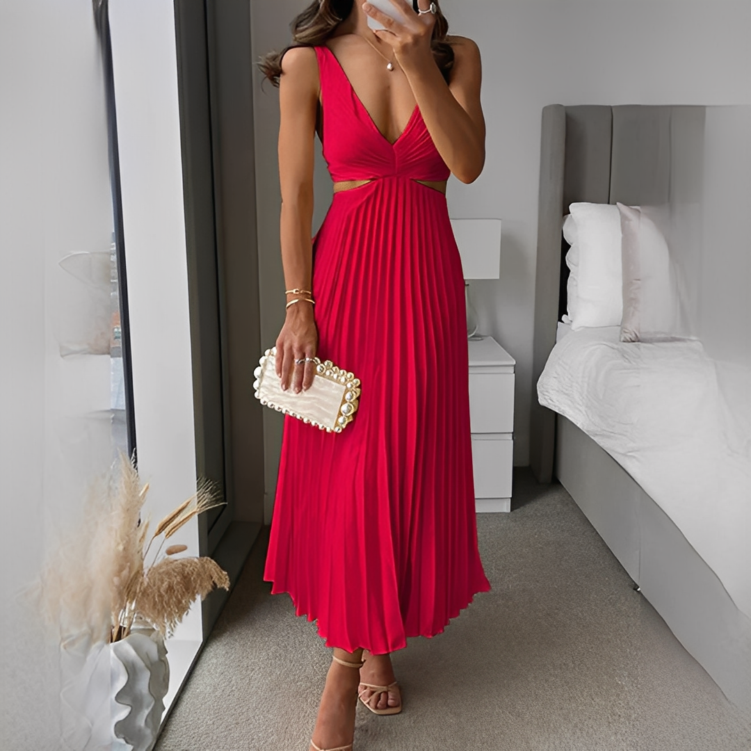 Emily – Elegant Pleated Maxi Dress - Image 5