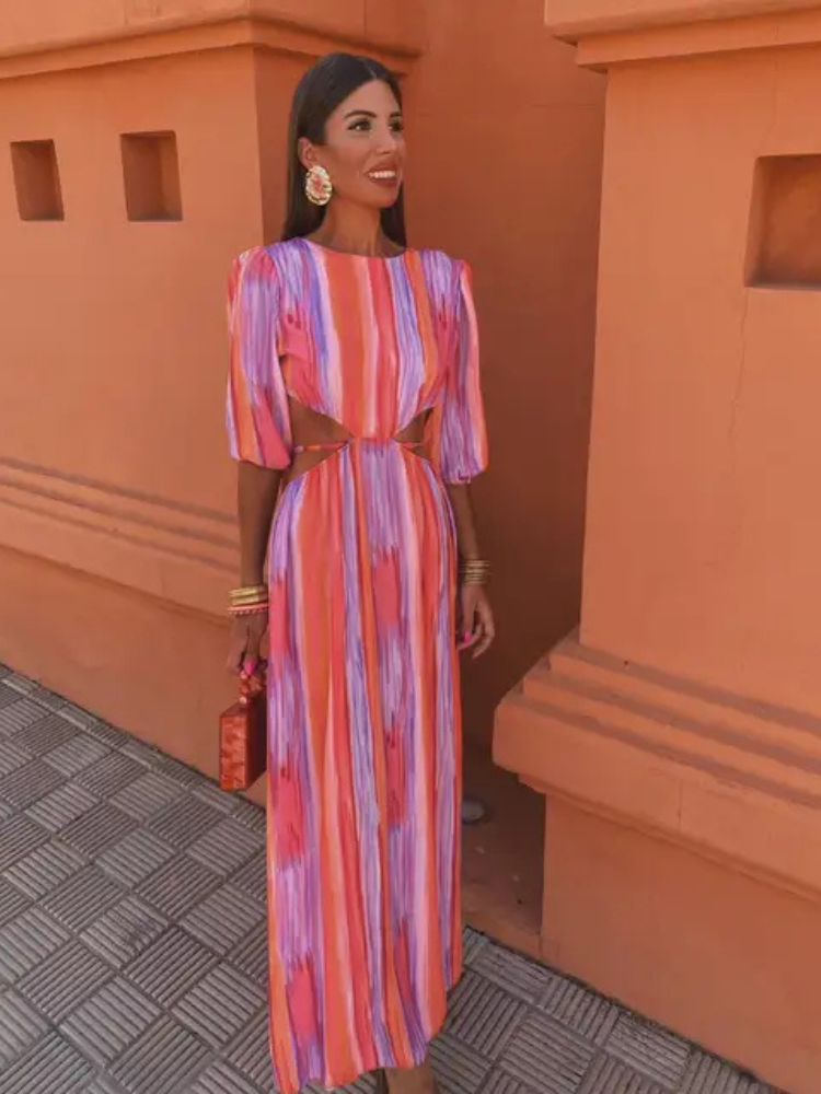 Helga – Summer dress with backless design - Image 3