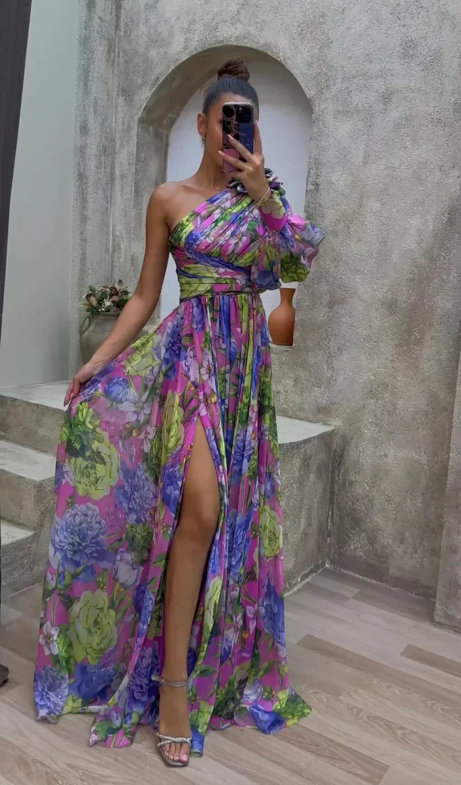 Mila – Elegant Flowy Shoulder Dress for Summer Events - Image 1