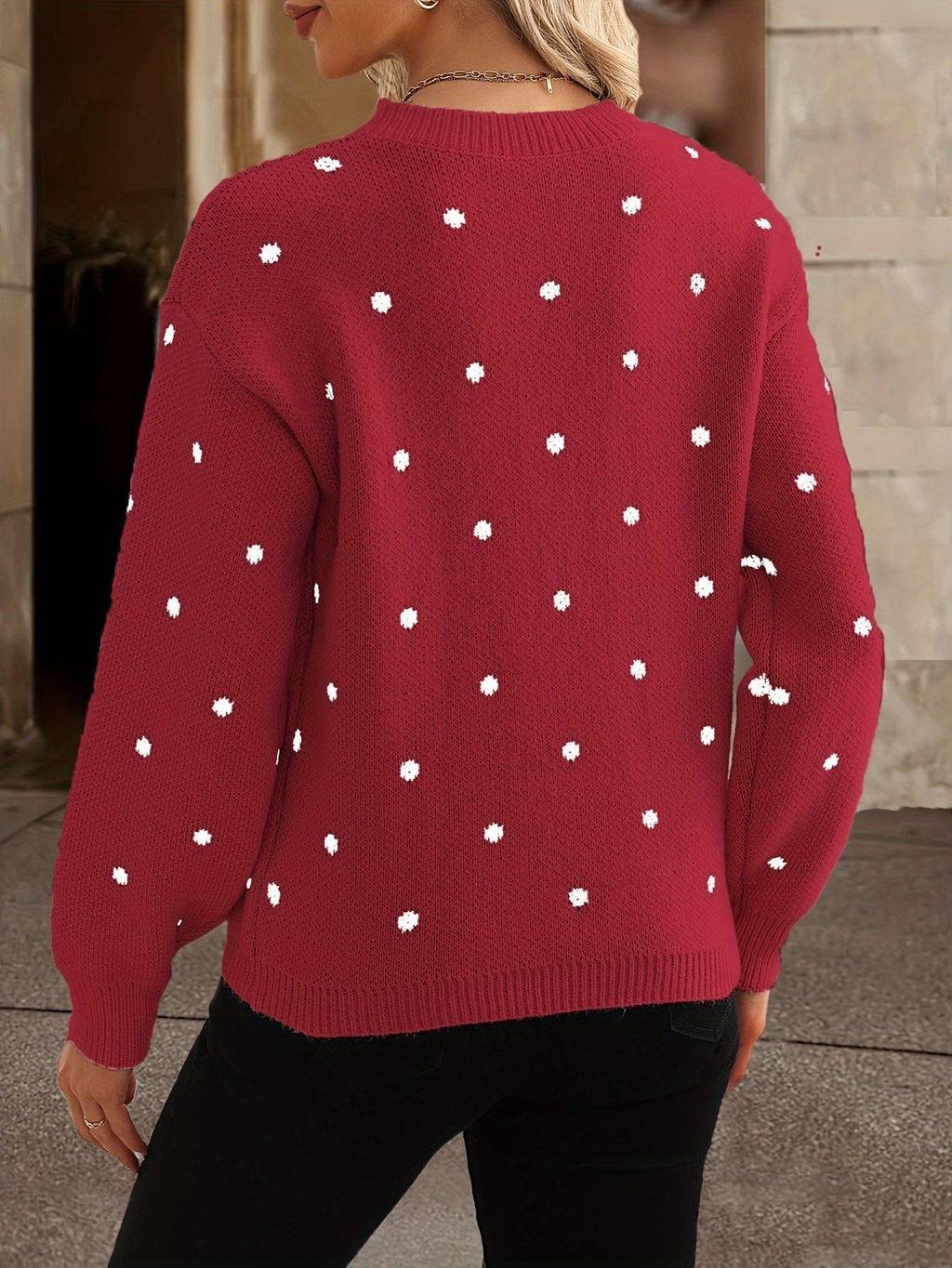 Stylischer Damen Pullover mit Punkten – Bequemer Rundhalsausschnitt von J&B - 5 - Atelier-Zofia