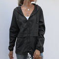 Hochwertige Damenjacke mit Kapuze und lässigem Schnitt - J&B - 1 - Atelier-Zofia