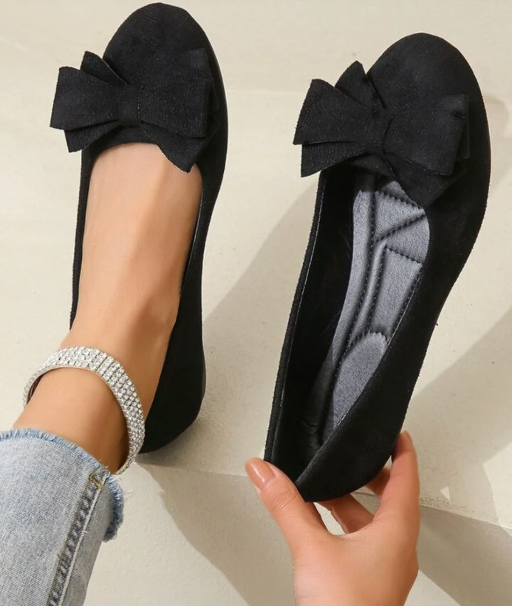 Lila – Elegant Ballet Flats for Women - Image 1