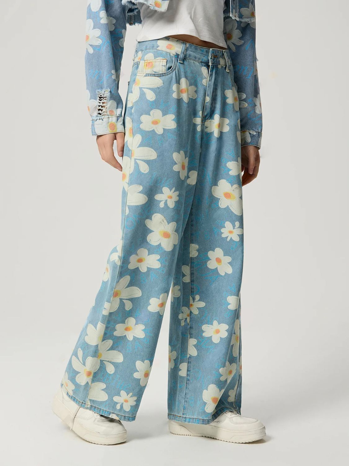 Lily – Women Floral Print Wide-Leg Trousers - Image 5