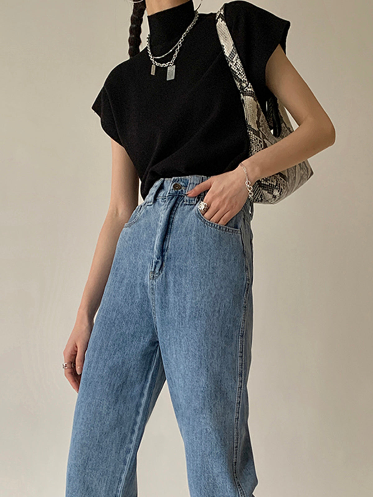 Alina – Damen Feinstrick-Shirt mit Stehkragen und Flügelärmeln