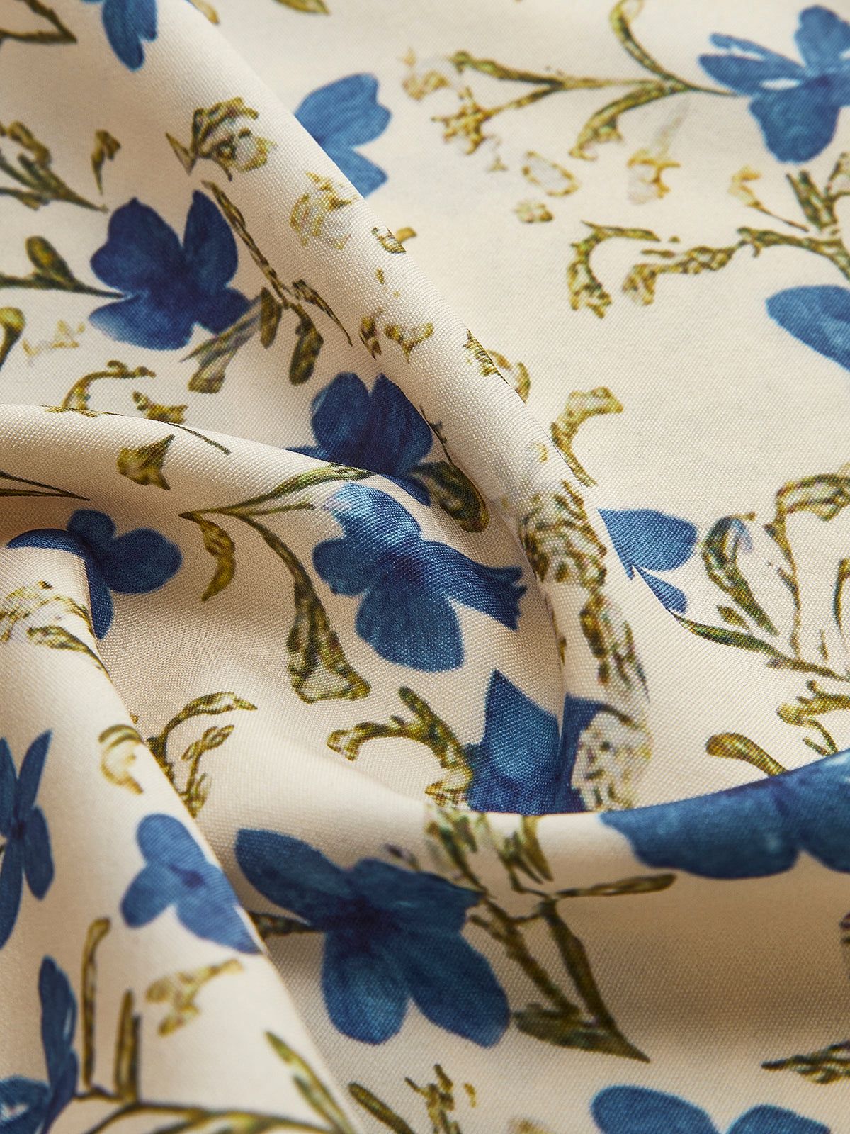 Adriana – Maxikleid mit floralem Print und Binderdetail