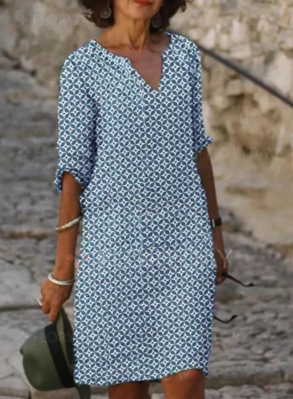 Clara – Elegant Printed Dress - Image 2