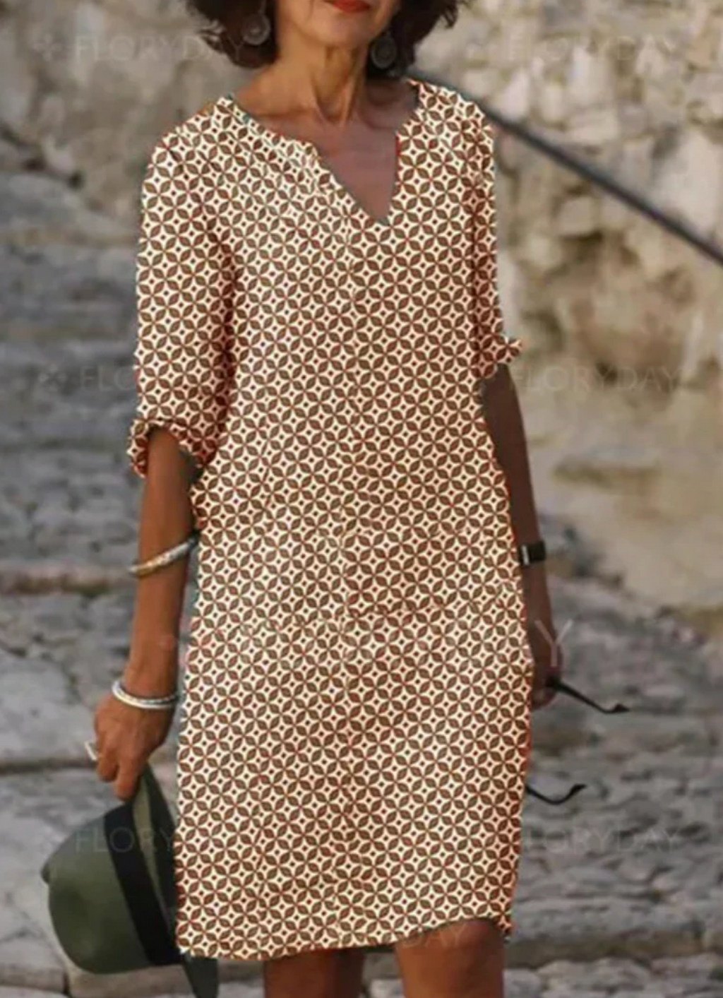 Clara – Elegant Printed Dress - Image 3
