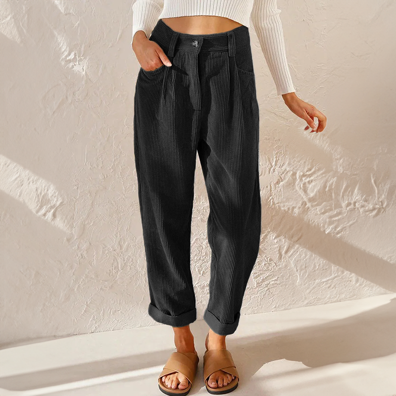 Isabela – Hochgeschnittene Damenhose mit schmal zulaufendem Bein