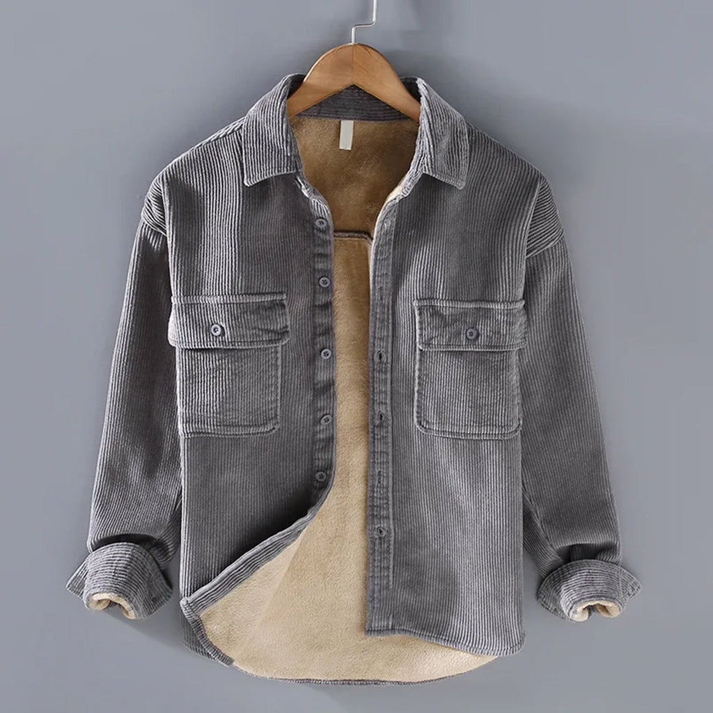 Elegante Herren Cordjacke mit Knöpfen und praktischen Taschen - J&B - 2 - Atelier-Zofia