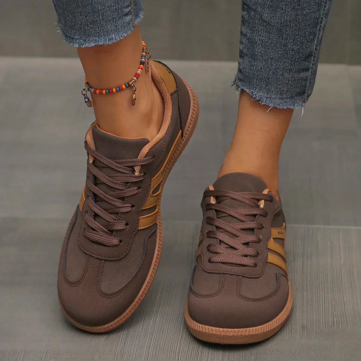 Mila – Orthopädische Damen Sneaker