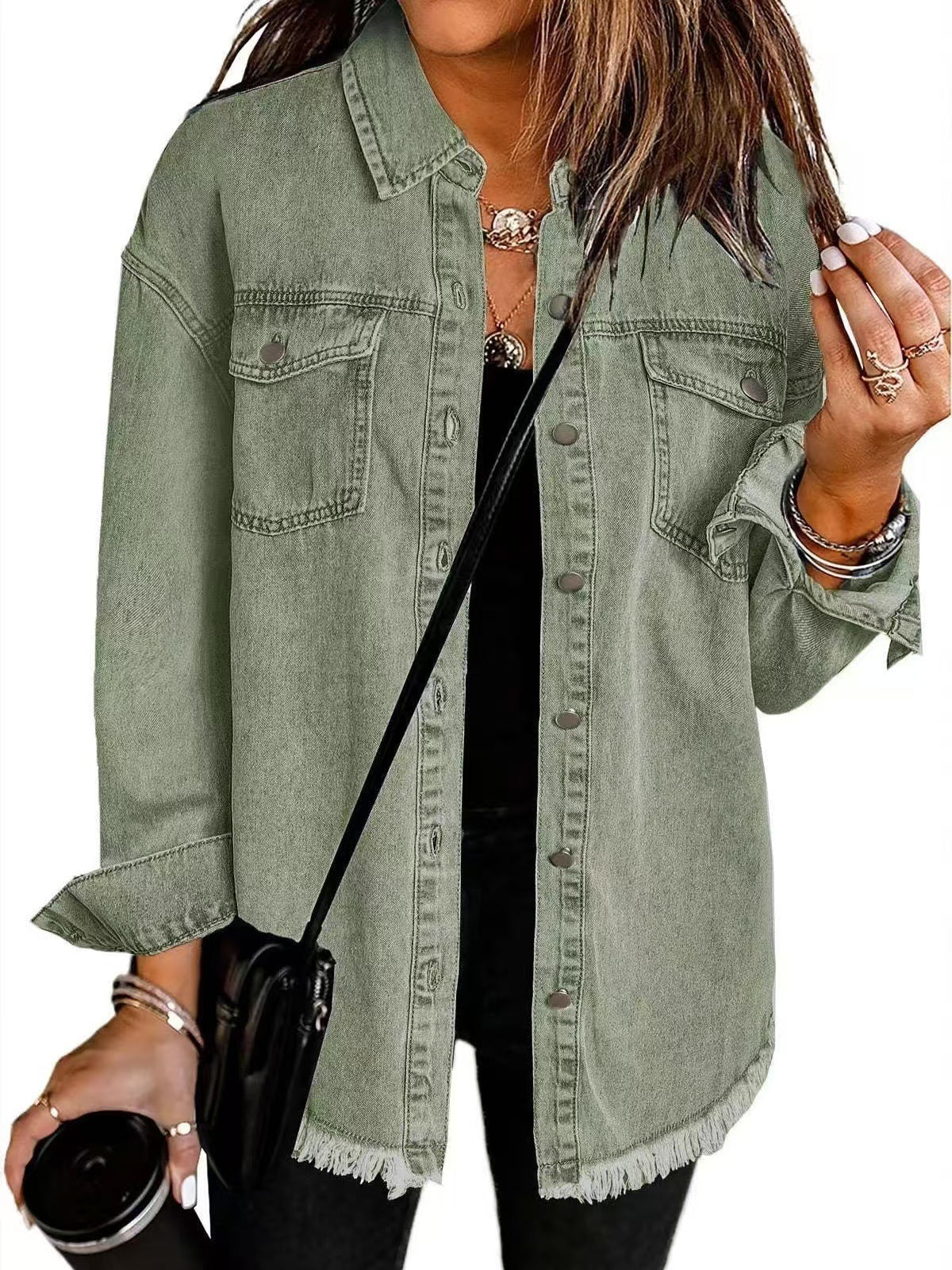 Martyna – Damska Koszula Jeansowa Oversize z Guzikami - 4 - Atelier-Zofia