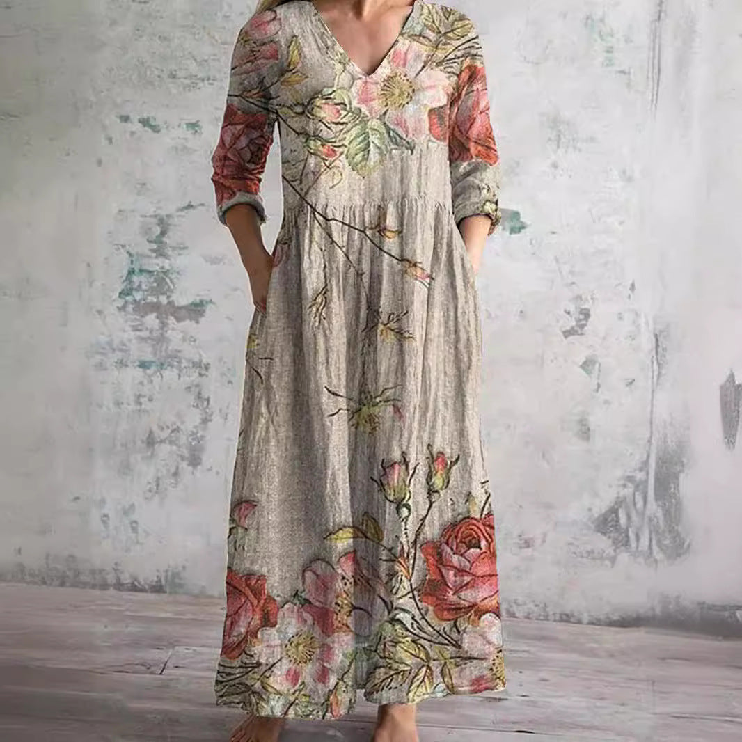 Clara – Gemustertes Maxi-Kleid mit V-Ausschnitt