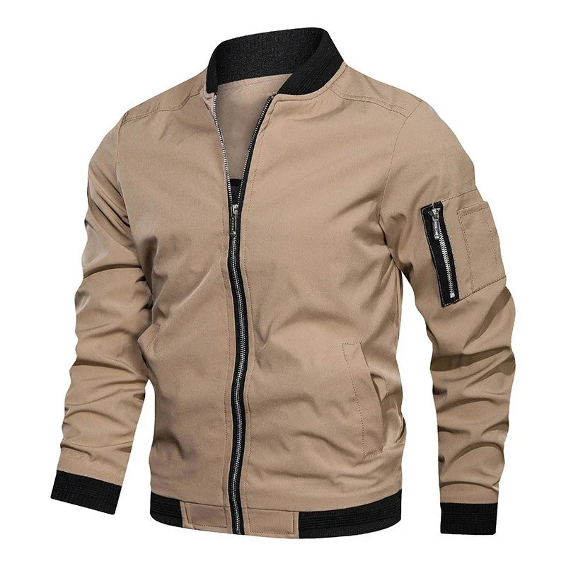 Schlanke Herren-Bomberjacke mit Reißverschluss - J&B - 4 - Atelier-Zofia