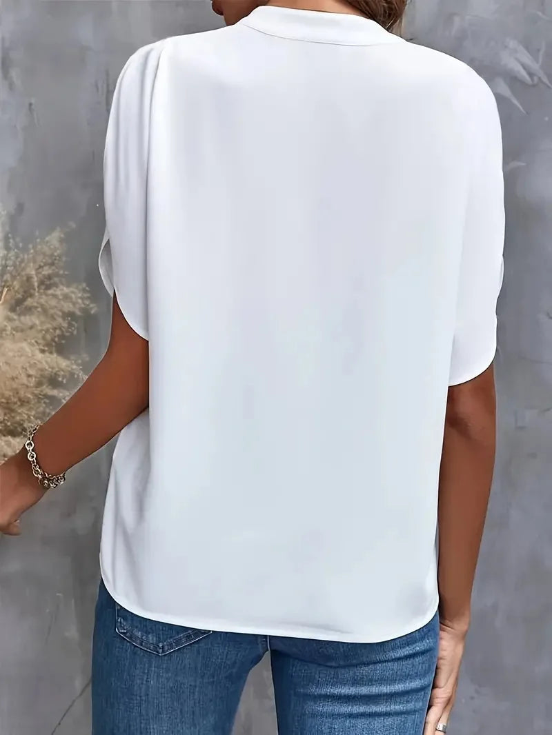 Emily – Stilvolle fließende Bluse mit V-Ausschnitt