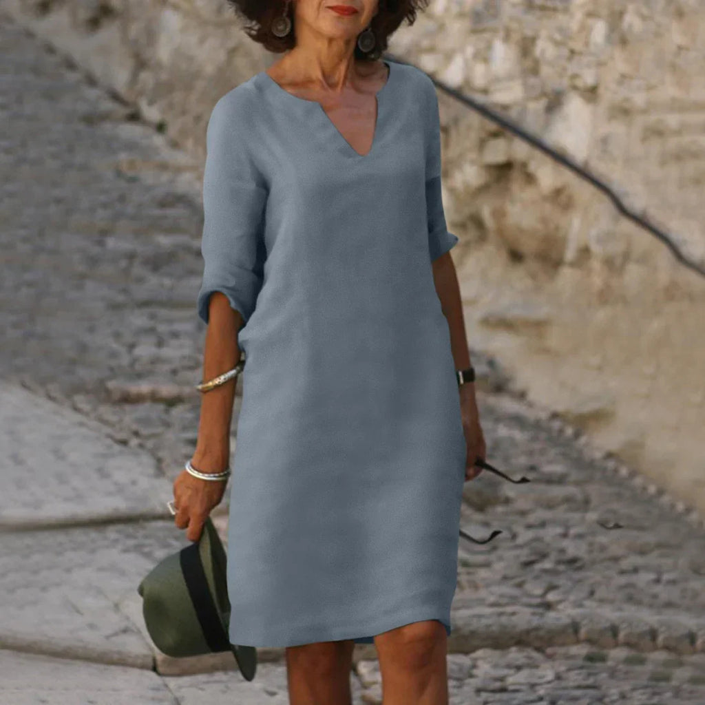 Nina – Women's dress with V-neck and 3/4 sleeves - Image 3