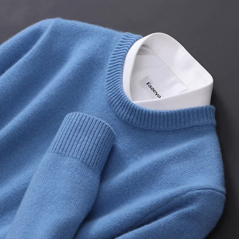 Pullover Damen mit Rundhalsausschnitt und klassischem Schnitt - 4 - Atelier-Zofia