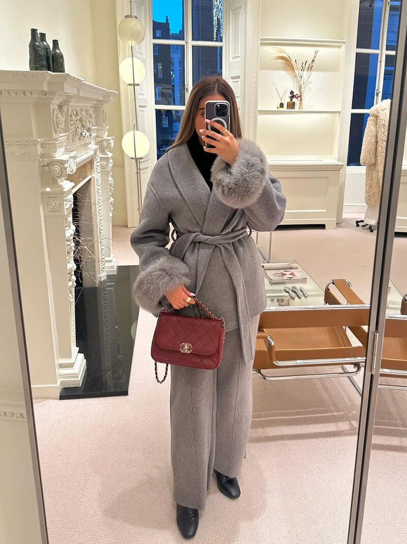 Valeria – Kurze, elegante Damenjacke mit Bindegürtel