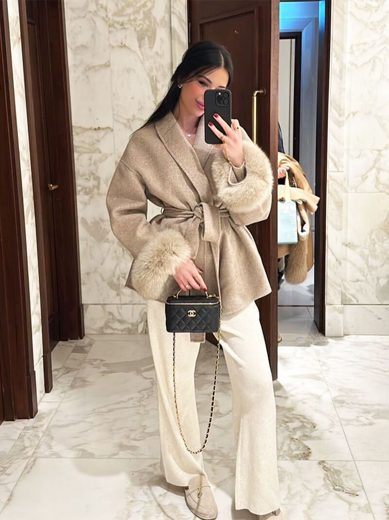 Valeria – Kurze, elegante Damenjacke mit Bindegürtel